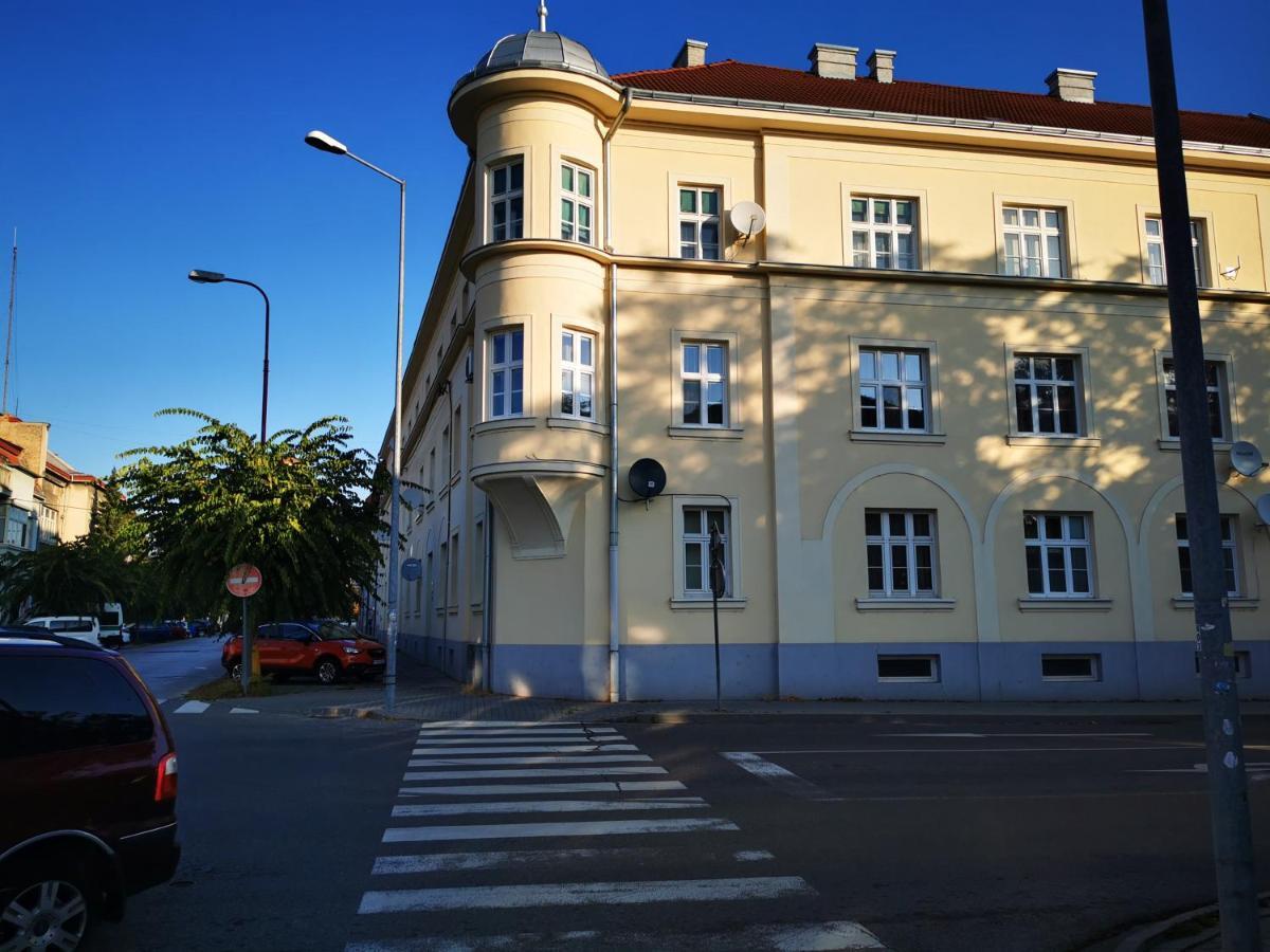 Falcon Apartment Trnava Extérieur photo